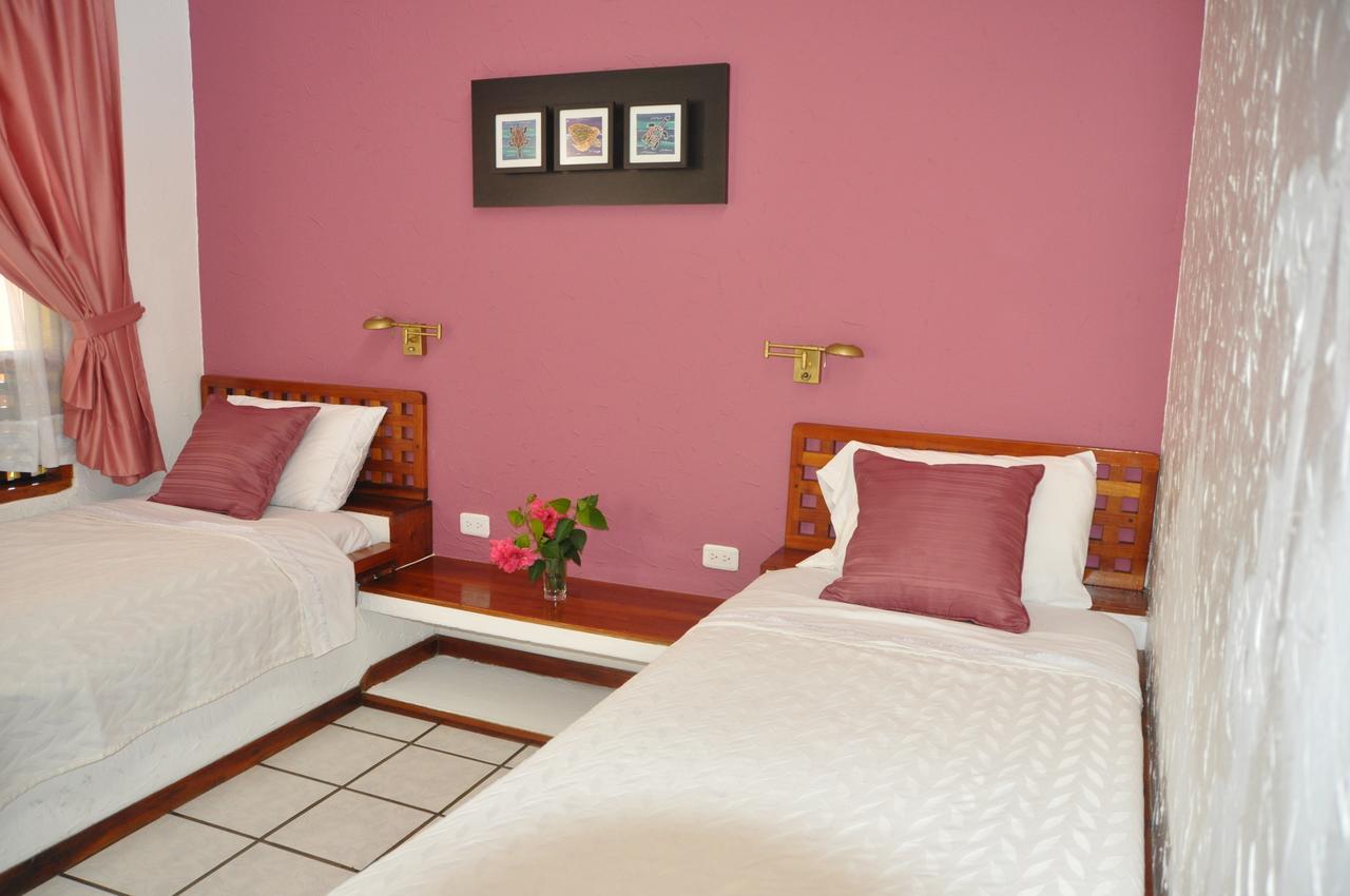 Hotel Silberstein Пуэрто-Айора Номер фото
