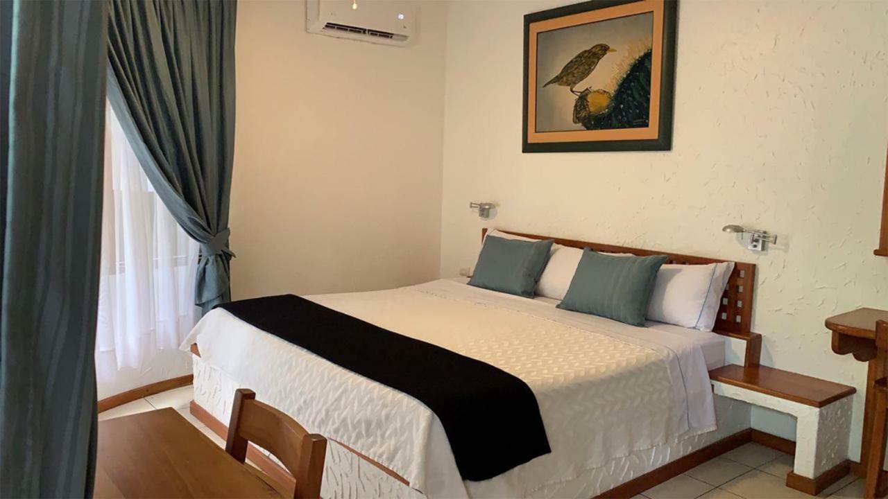Hotel Silberstein Пуэрто-Айора Экстерьер фото